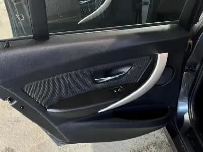 Vendo BMW 320 2014 - 13500 EUR, 292551 km - AUTO.MOTO.pt