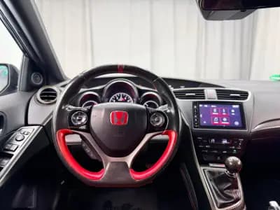 Sell Honda Civic 2016 - 32750 EUR, 98000 km - AUTO.MOTO.pt