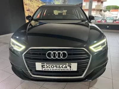 Sell Audi A3 Sportback 2019 - 17900 EUR, 116700 km - AUTO.MOTO.pt