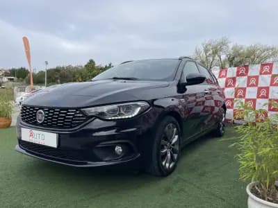Vendo Fiat Tipo Station Wagon 2017 - 10990 EUR, 176247 km - AUTO.MOTO.pt
