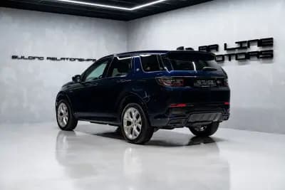 Vendo Land Rover Discovery Sport 2021 - 36950 EUR, 63000 km - AUTO.MOTO.pt