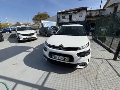 Sell Citroën C4 Cactus 2018 - 17250 EUR, 25029 km - AUTO.MOTO.pt