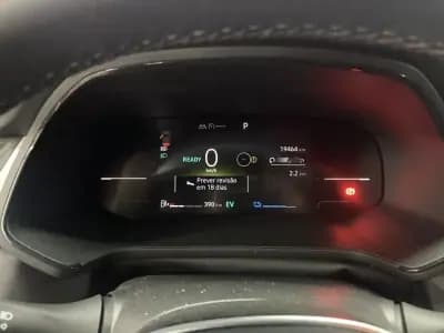 Vendo Renault Captur 2024 - 27500 EUR, 19000 km - AUTO.MOTO.pt