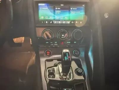 Vendo Jaguar F-Type 2023 - 70000 EUR, 21800 km - AUTO.MOTO.pt