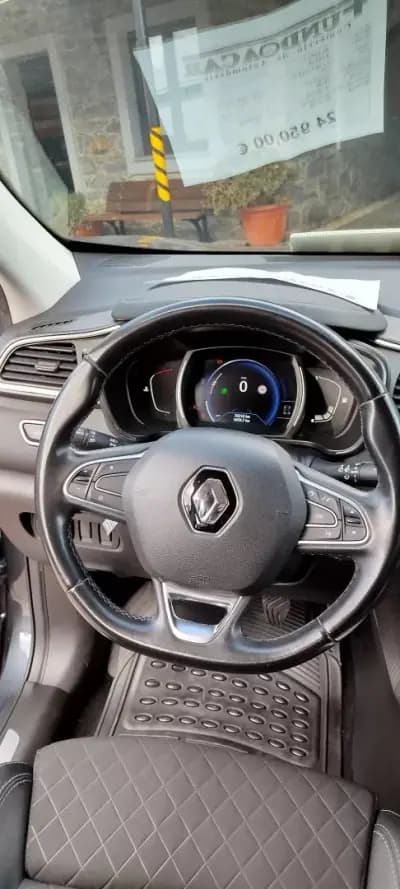Sell Renault Kadjar 2020 - 24950 EUR, 70100 km - AUTO.MOTO.pt