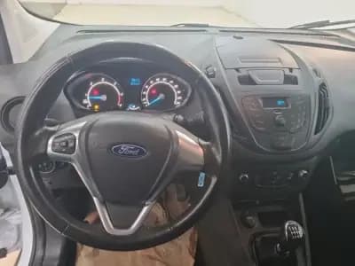 Sell Ford Transit Courier 2020 - 10990 EUR, 129167 km - AUTO.MOTO.pt