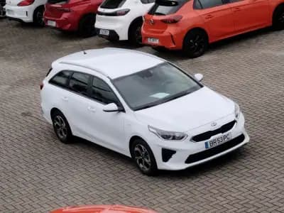 Vendo Kia Ceed SW 2020 - 15500 EUR, 58500 km - AUTO.MOTO.pt