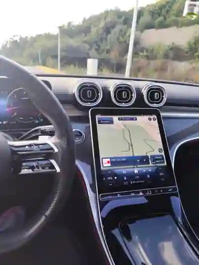 Sell Mercedes-Benz C 300 2023 - 52750 EUR, 20118 km - AUTO.MOTO.pt