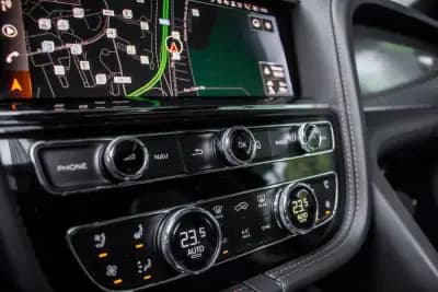 Sell Bentley Bentayga 2022 - 230000 EUR, 70942 km - AUTO.MOTO.pt