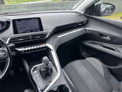 Sell Peugeot 5008 2018 - 14900 EUR, 140000 km - AUTO.MOTO.pt