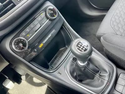 Vendo Ford Puma 2022 - 18780 EUR, 99700 km - AUTO.MOTO.pt