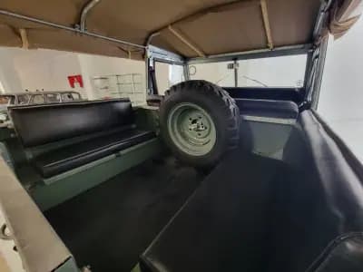 Vendo Land Rover Serie III 1973 - 35000 EUR, 87484 km - AUTO.MOTO.pt