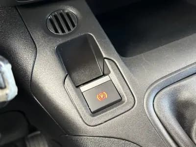 Vendo Peugeot Partner 2020 - 13990 EUR, 135000 km - AUTO.MOTO.pt