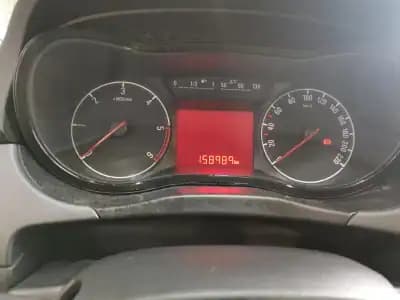 Sell Opel Corsa E Van 2017 - 8900 EUR, 158989 km - AUTO.MOTO.pt