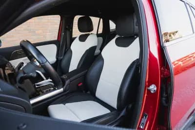 Sell Mercedes-Benz GLA 250 2022 - 35000 EUR, 107230 km - AUTO.MOTO.pt