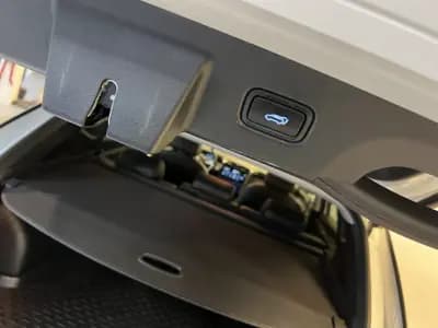 Vendo Hyundai Tucson 2024 - 31990 EUR, 24000 km - AUTO.MOTO.pt