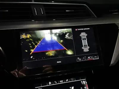 Vendo Audi e-tron Sportback 2022 - 39990 EUR, 95200 km - AUTO.MOTO.pt