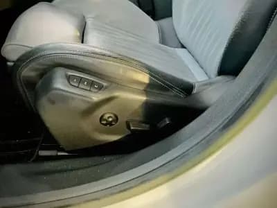 Vendo Peugeot 508 RXH 2013 - 10900 EUR, 162085 km - AUTO.MOTO.pt