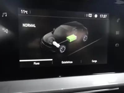 Vendo Opel Mokka-e 2023 - 20900 EUR, 11000 km - AUTO.MOTO.pt