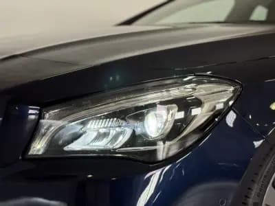 Vendo Mercedes-Benz CLA 180 2018 - 21950 EUR, 77215 km - AUTO.MOTO.pt