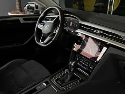Sell Volkswagen Arteon 2023 - 31990 EUR, 45800 km - AUTO.MOTO.pt