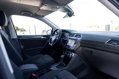 Sell Volkswagen Tiguan Allspace 2018 - 29890 EUR, 105000 km - AUTO.MOTO.pt