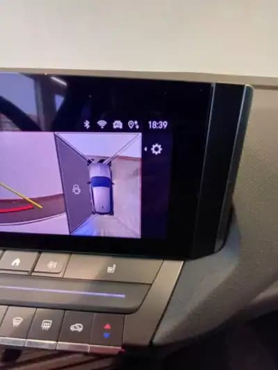 Sell Opel Astra 2023 - 31000 EUR, 11950 km - AUTO.MOTO.pt