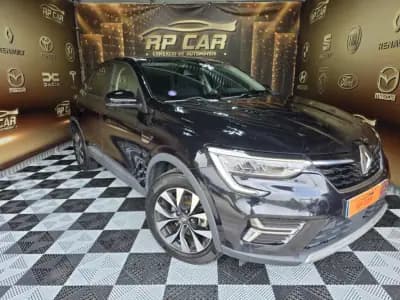 Vendo Renault Arkana 2023 - 26500 EUR, 90000 km - AUTO.MOTO.pt