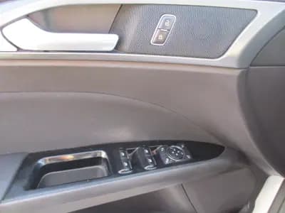 Vendo Ford Mondeo SW 2017 - 12750 EUR, 152000 km - AUTO.MOTO.pt