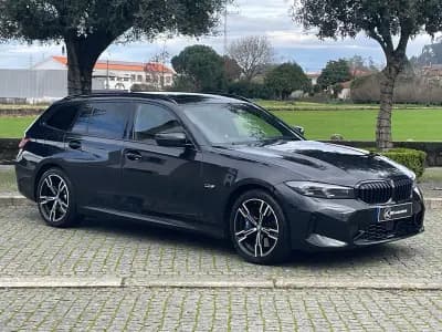 Vendo BMW 330 2022 - 39750 EUR, 97000 km - AUTO.MOTO.pt