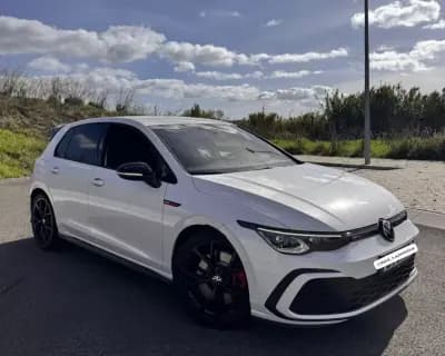 Vendo Volkswagen Golf 2022 - 35000 EUR, 45000 km - AUTO.MOTO.pt