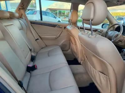 Vendo Mercedes-Benz C 200 2001 - 5900 EUR, 211000 km - AUTO.MOTO.pt