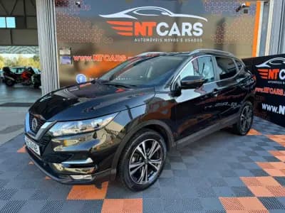 Vendo Nissan Qashqai 2020 - 20900 EUR, 73588 km - AUTO.MOTO.pt