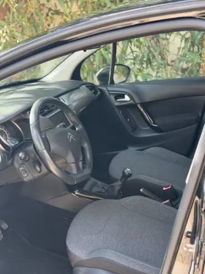 Sell Citroën C3 2016 - 11900 EUR, 102583 km - AUTO.MOTO.pt