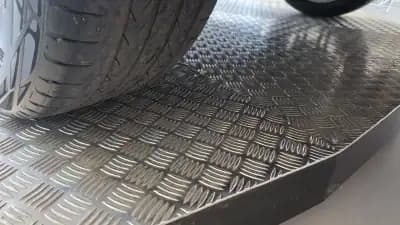 Vendo BMW 530e 2024 - 59900 EUR, 38890 km - AUTO.MOTO.pt