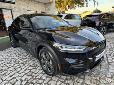 Vendo Ford Mustang Mach-E 2021 - 28990 EUR, 118000 km - AUTO.MOTO.pt