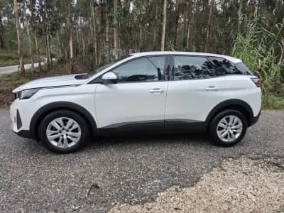 Vendo Peugeot 3008 2021 - 21900 EUR, 148000 km - AUTO.MOTO.pt