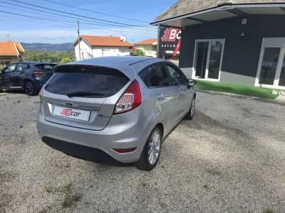 Sell Ford Fiesta 2016 - 9990 EUR, 87600 km - AUTO.MOTO.pt