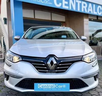 Sell Renault Mégane 2020 - 17950 EUR, 114000 km - AUTO.MOTO.pt