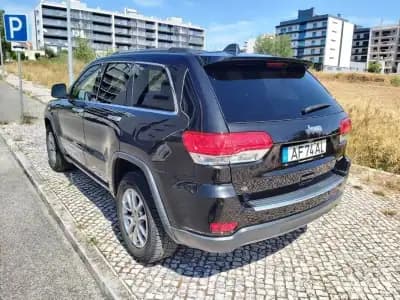 Sell Jeep Grand Cherokee 2016 - 34950 EUR, 135350 km - AUTO.MOTO.pt
