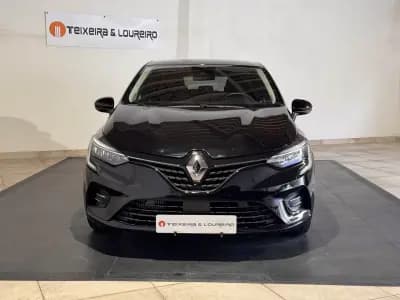 Vendo Renault Clio 2023 - 16250 EUR, 68855 km - AUTO.MOTO.pt