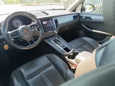 Vendo Porsche Macan 2016 - 47500 EUR, 155000 km - AUTO.MOTO.pt