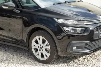 Sell Citroën C4 Spacetourer 2019 - 14550 EUR, 111820 km - AUTO.MOTO.pt