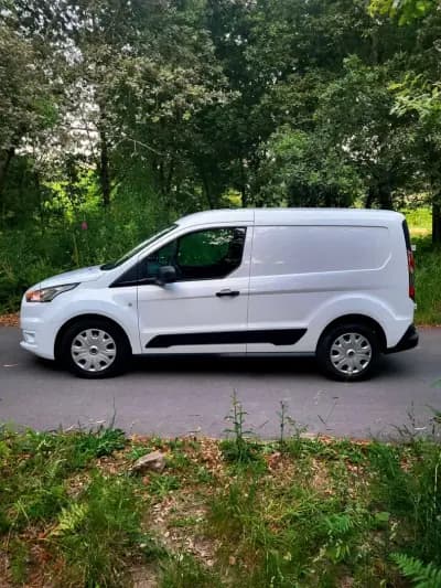 Sell Ford Transit Connect 2019 - 11990 EUR, 179000 km - AUTO.MOTO.pt