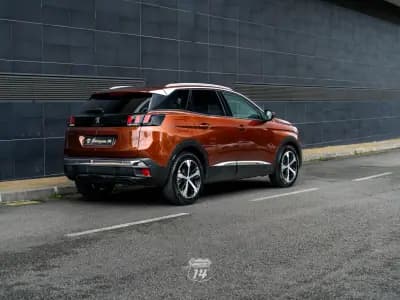 Vendo Peugeot 3008 2018 - 15990 EUR, 154712 km - AUTO.MOTO.pt