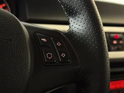 Sell BMW 320 2006 - 12500 EUR, 240000 km - AUTO.MOTO.pt