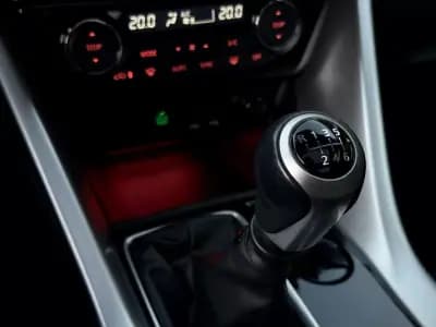 Sell Mitsubishi Eclipse Cross 2019 - 21750 EUR, 89000 km - AUTO.MOTO.pt