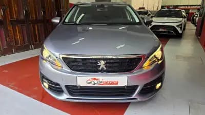 Sell Peugeot 308 SW 2018 - 12650 EUR, 133760 km - AUTO.MOTO.pt