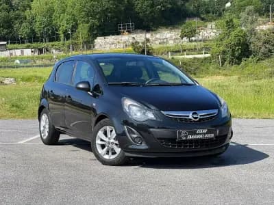 Vendo Opel Corsa 2014 - 10750 EUR, 180180 km - AUTO.MOTO.pt