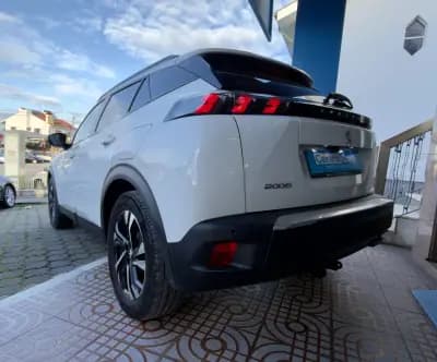Sell Peugeot 2008 2021 - 18950 EUR, 63000 km - AUTO.MOTO.pt